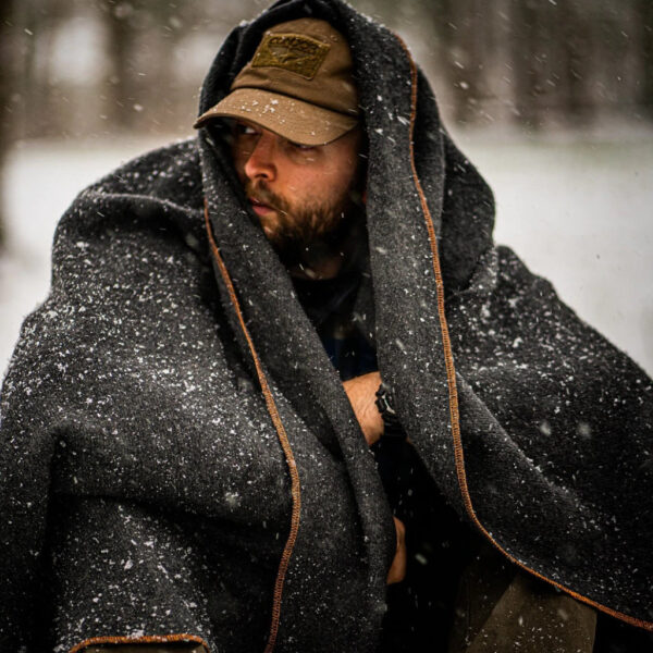 Military Wool Blanket | Heavy-Duty 80% Wool (64" x 88")